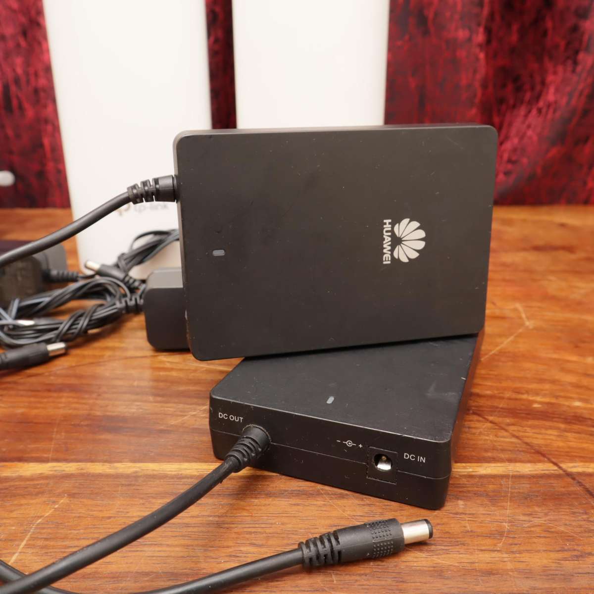 TP-Link Deco E4R and TP-Link Archer C5 Router and Huawei Router Backup Batteries - Set