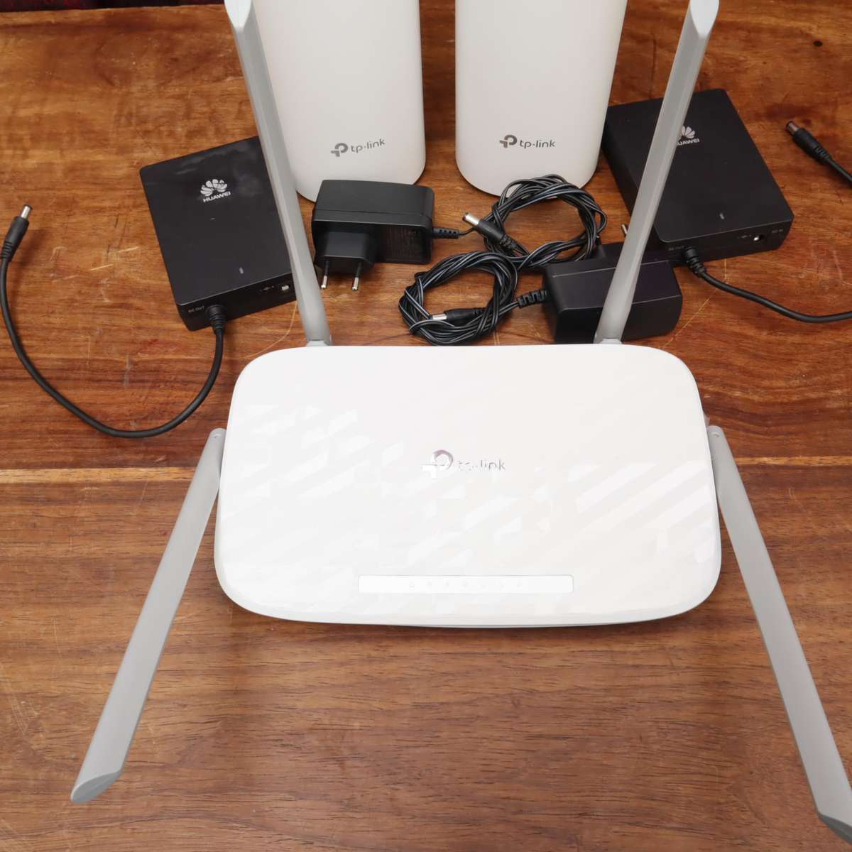 TP-Link Deco E4R and TP-Link Archer C5 Router and Huawei Router Backup Batteries - Set