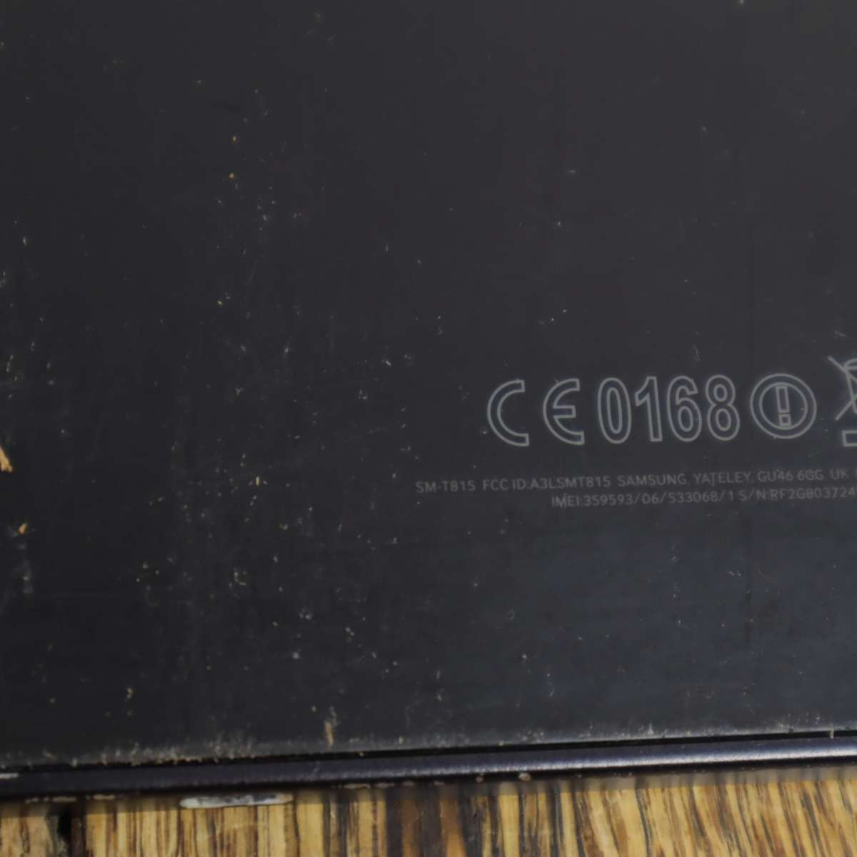 Mecer 10.1" 3D + WiFi Tablet 101P51C and Samsung Galaxy Tab S2 9.7" SM-T815