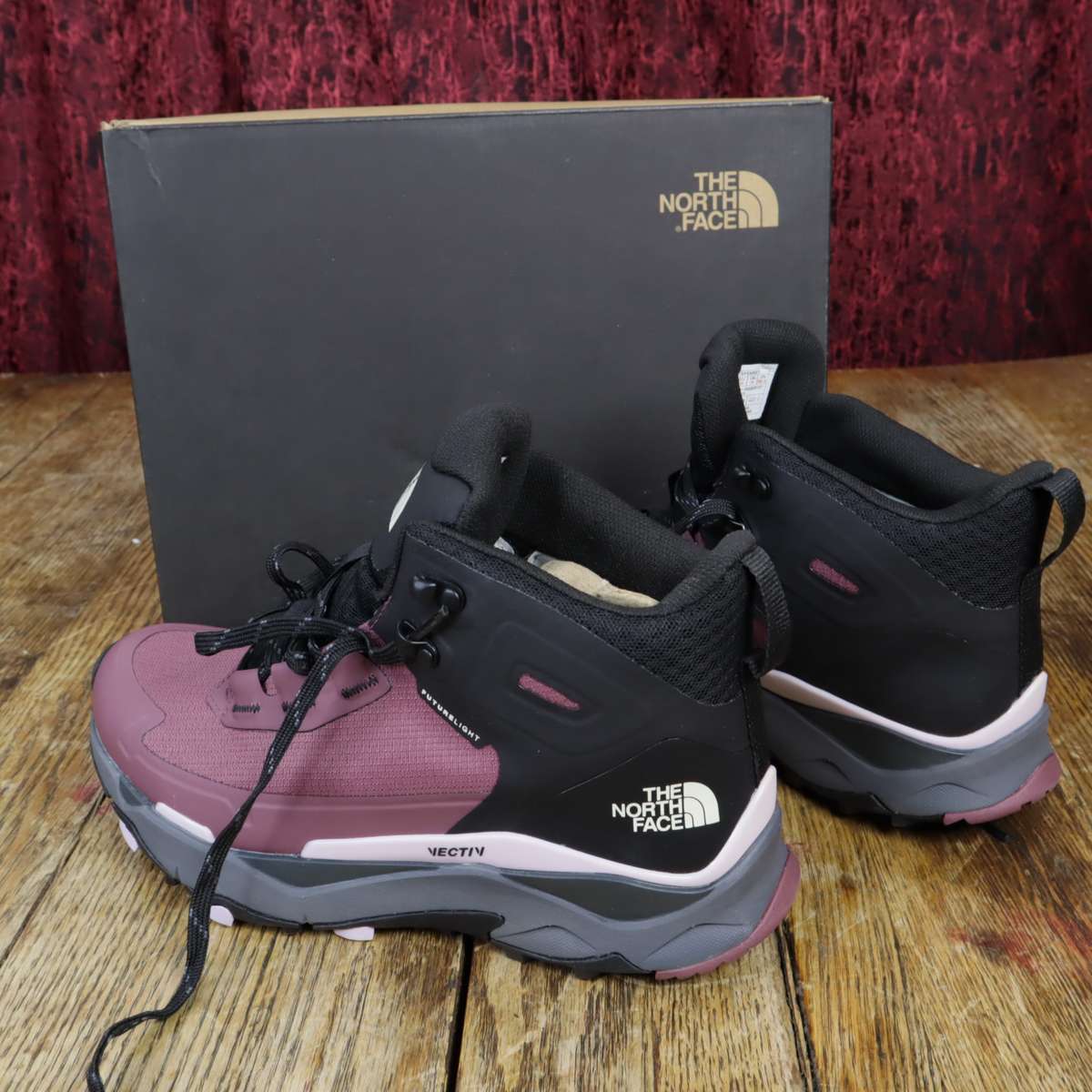 The North Face Women's Vectiv Exploris Mid Futurelight Ankle Boots (US: 8) (UK: 6) (EU: 39)