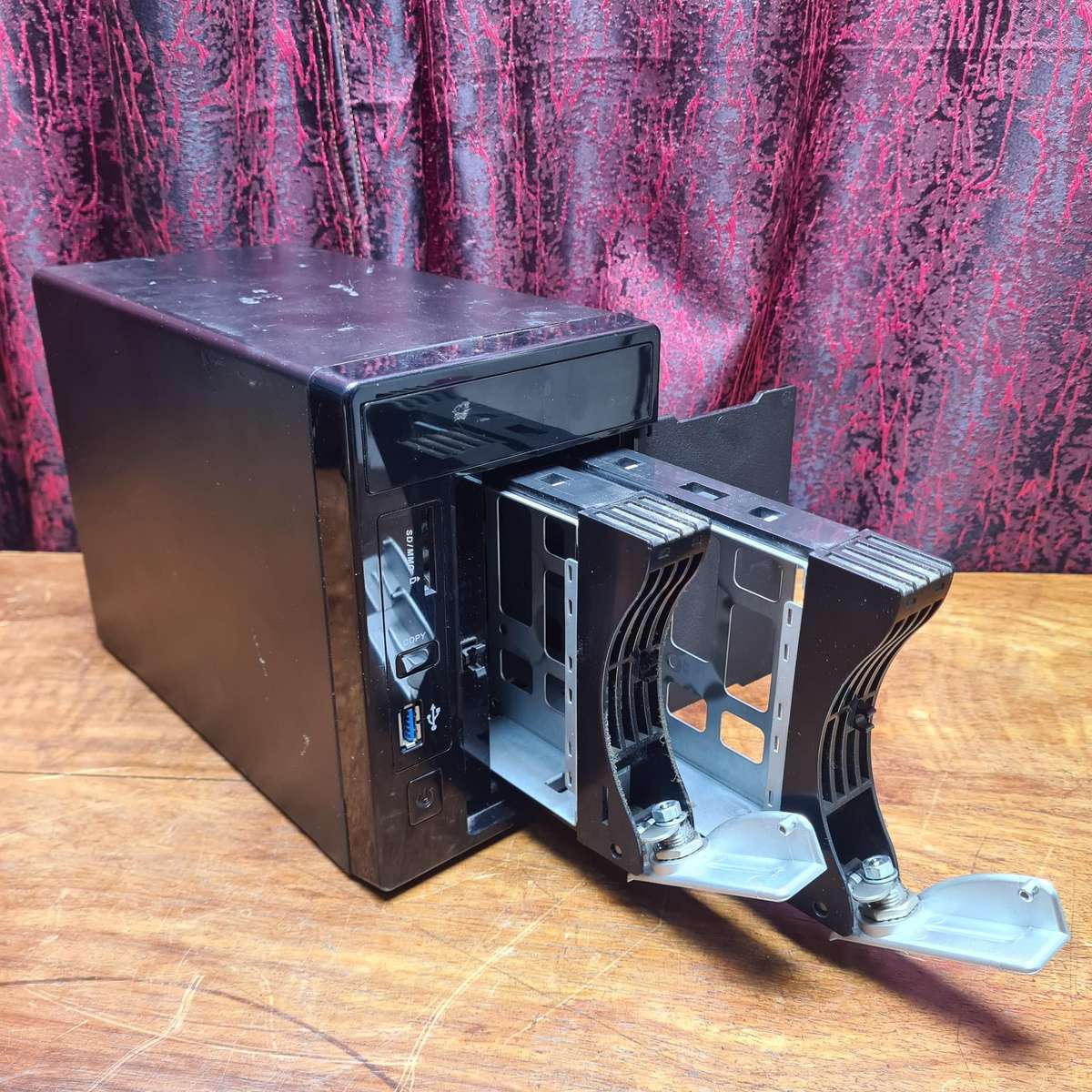 Thecus N2800 NAS Server 2.13GHz Intel Atom 4GB RAM Two Bays