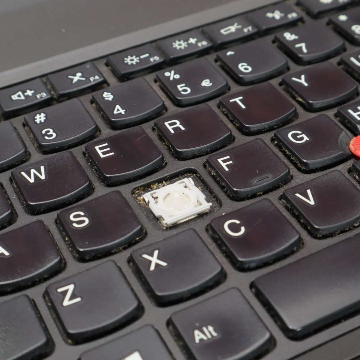 Lenovo ThinkPad T560 Core i5 500GB HDD 2.3GHz 4GB RAM 15.6" Laptop