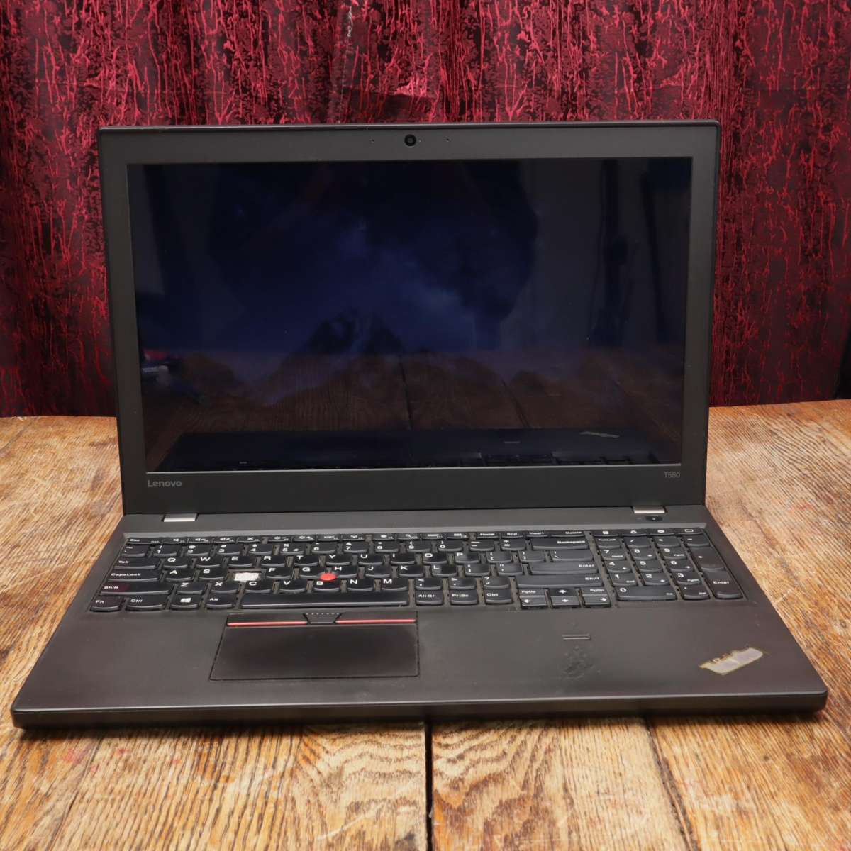 Lenovo ThinkPad T560 Core i5 500GB HDD 2.3GHz 4GB RAM 15.6" Laptop
