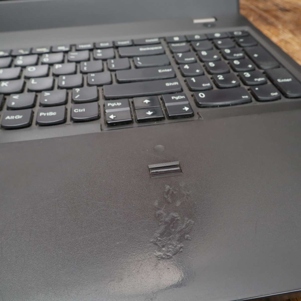 Lenovo ThinkPad T560 Core i5 500GB HDD 2.3GHz 4GB RAM 15.6" Laptop