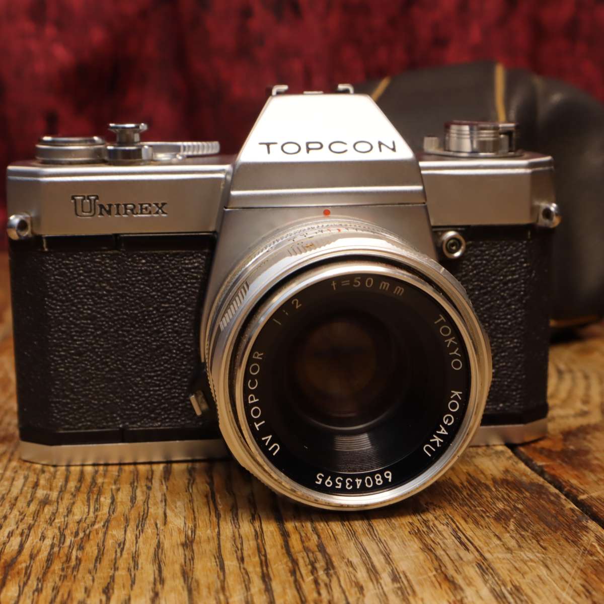 VINTAGE - Topcon Unirex with 50mm UV Topcore Kogaku 1:2 Lens