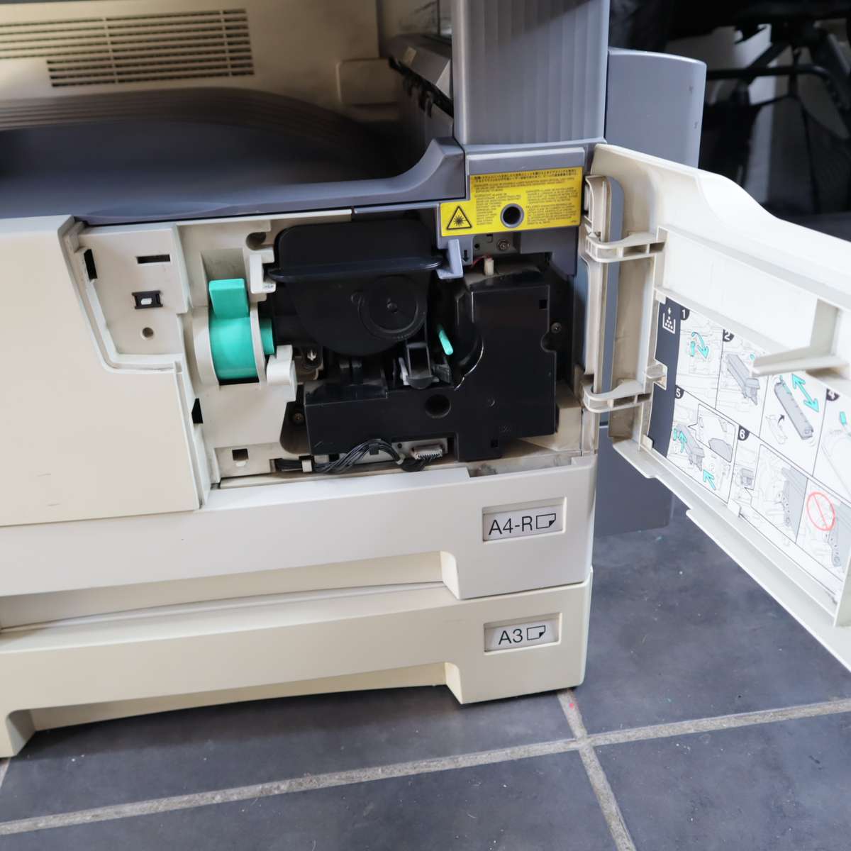 Toshiba e-Studio207 A4 A3 Mono Business Laser Printer (MODEL DP-2070) - Pre-Owned