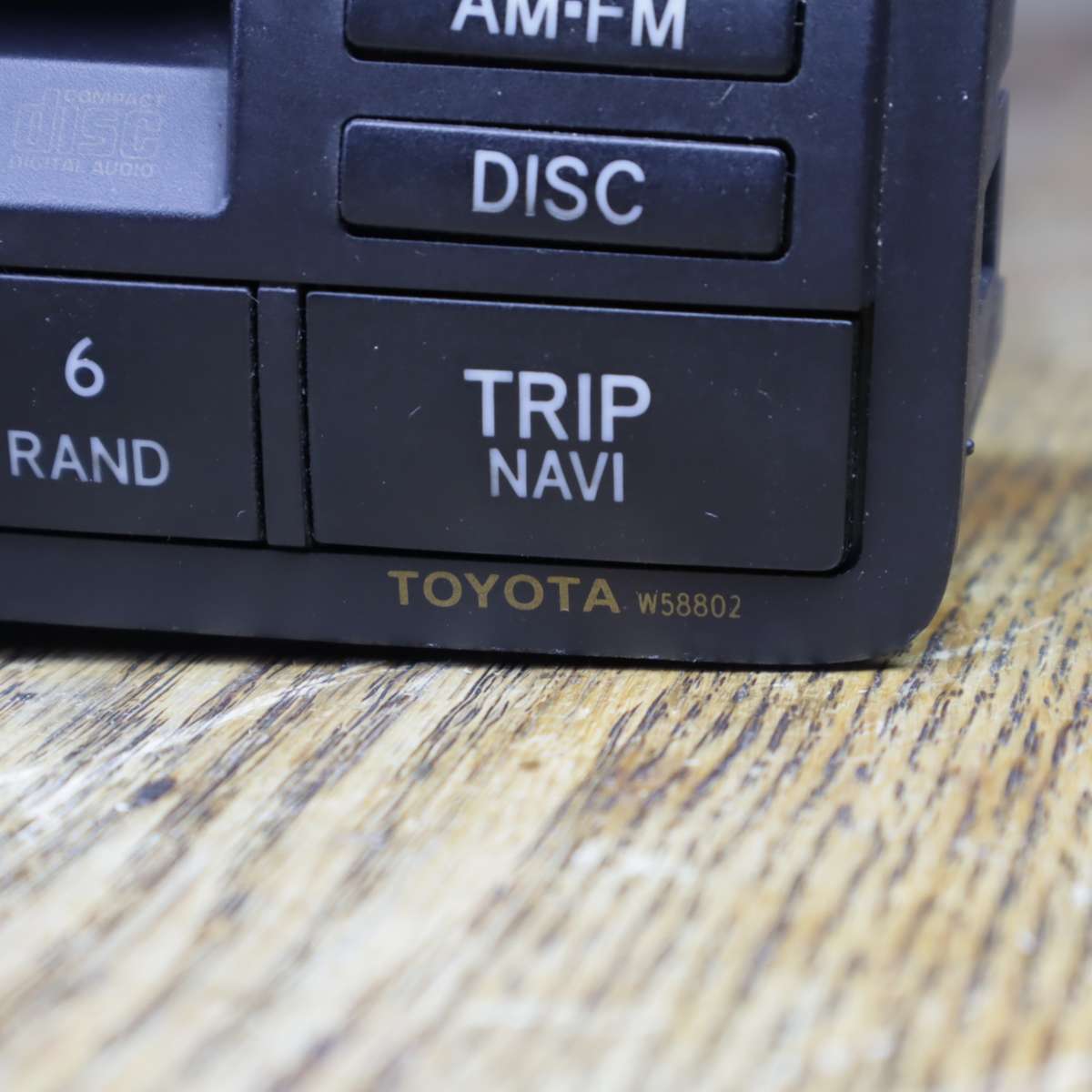 Toyota Overhead Unit Radio 86120-02260 W58802 - Pre-Owned