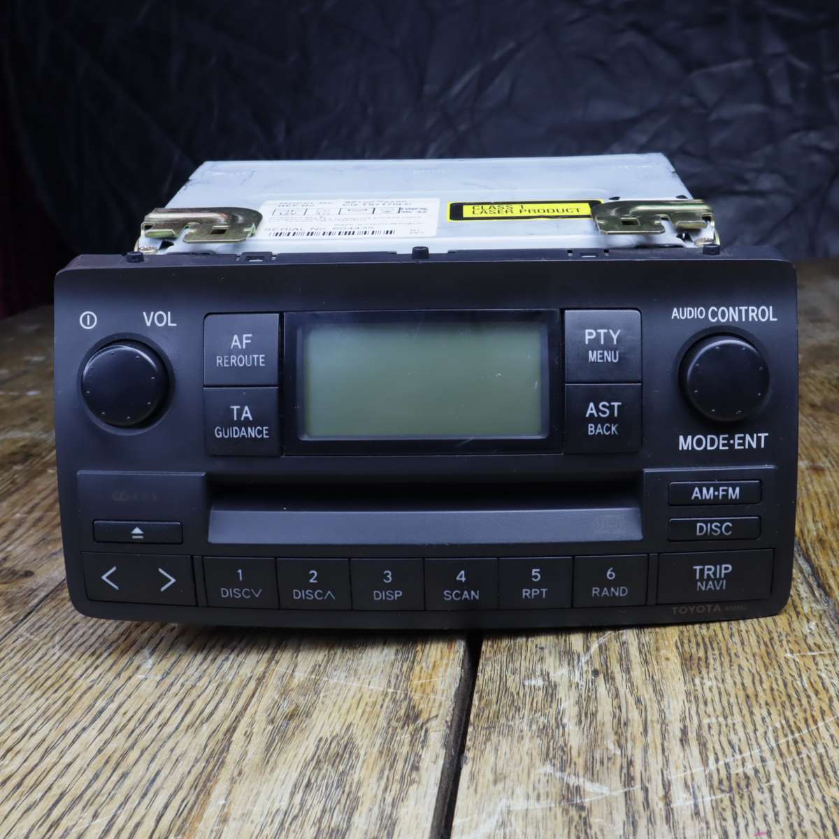 Toyota Overhead Unit Radio 86120-02260 W58802 - Pre-Owned