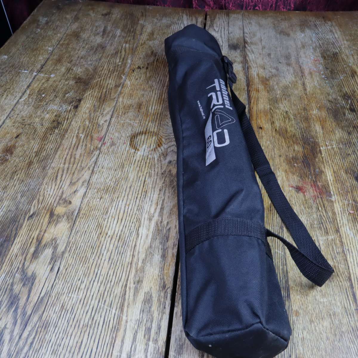 Hahnel Triad 60 Lite Professional Tripod - Pre-Owned (LIKE NEW)