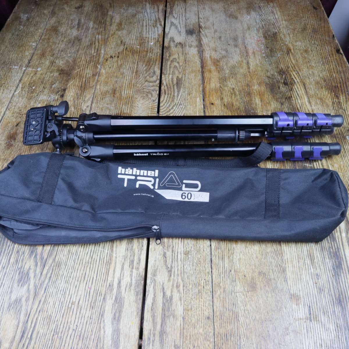 Hahnel Triad 60 Lite Professional Tripod - Pre-Owned (LIKE NEW)