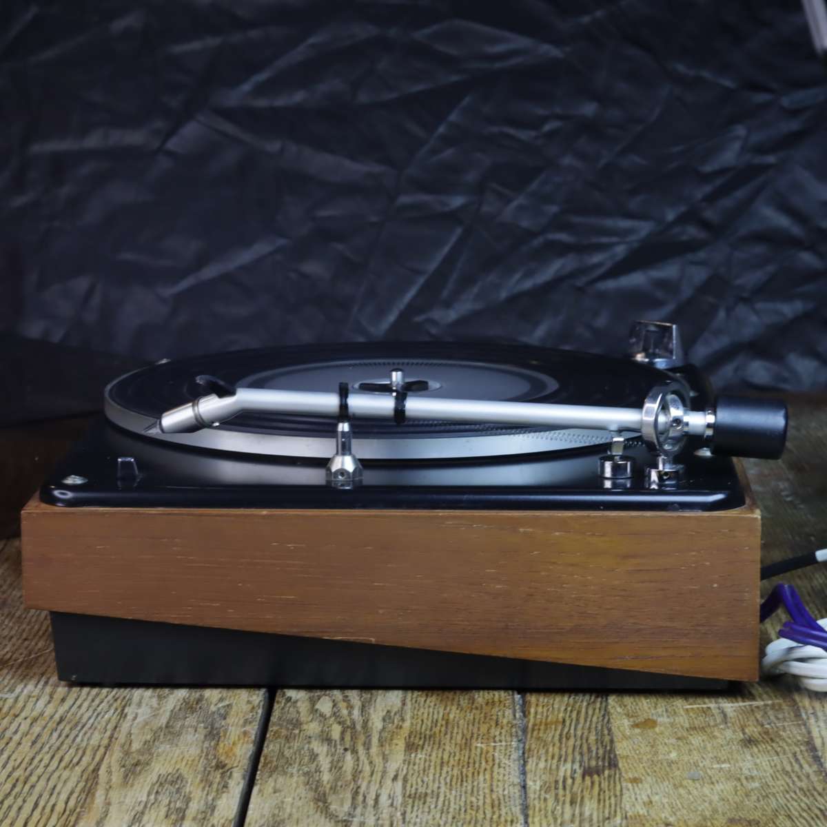 B&O (BANG & OLUFSEN) BEOGRAM 1000 TURNTABLE