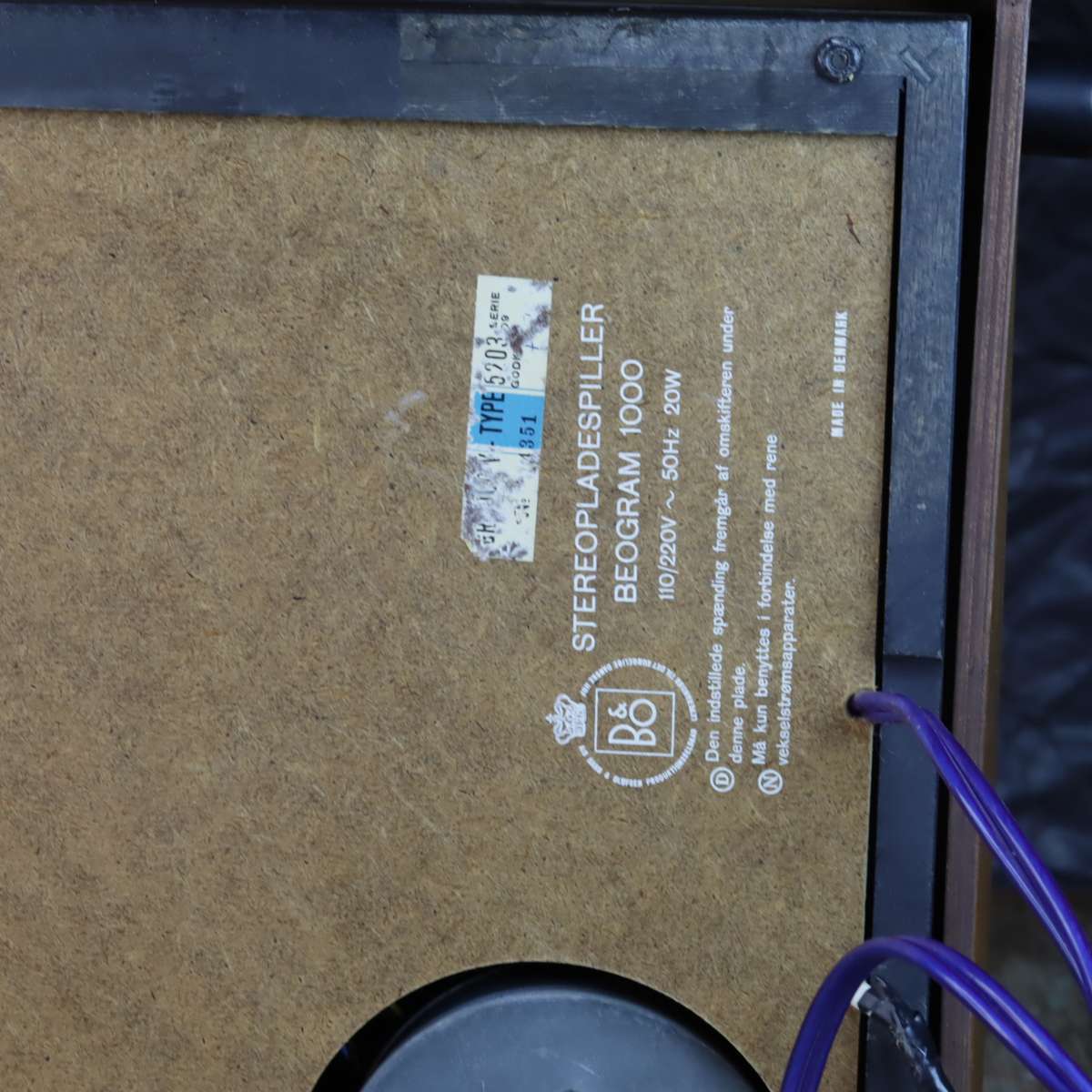 B&O (BANG & OLUFSEN) BEOGRAM 1000 TURNTABLE