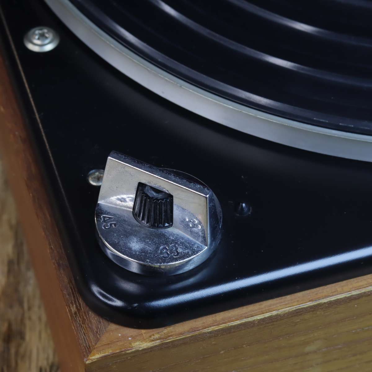 B&O (BANG & OLUFSEN) BEOGRAM 1000 TURNTABLE