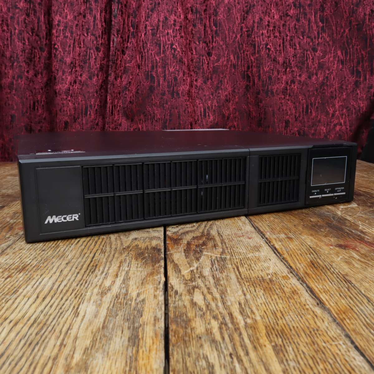 Mecer ME-2000-WPRU Online Rack Mount UPS 2000VA/1600W - Pre-Owned