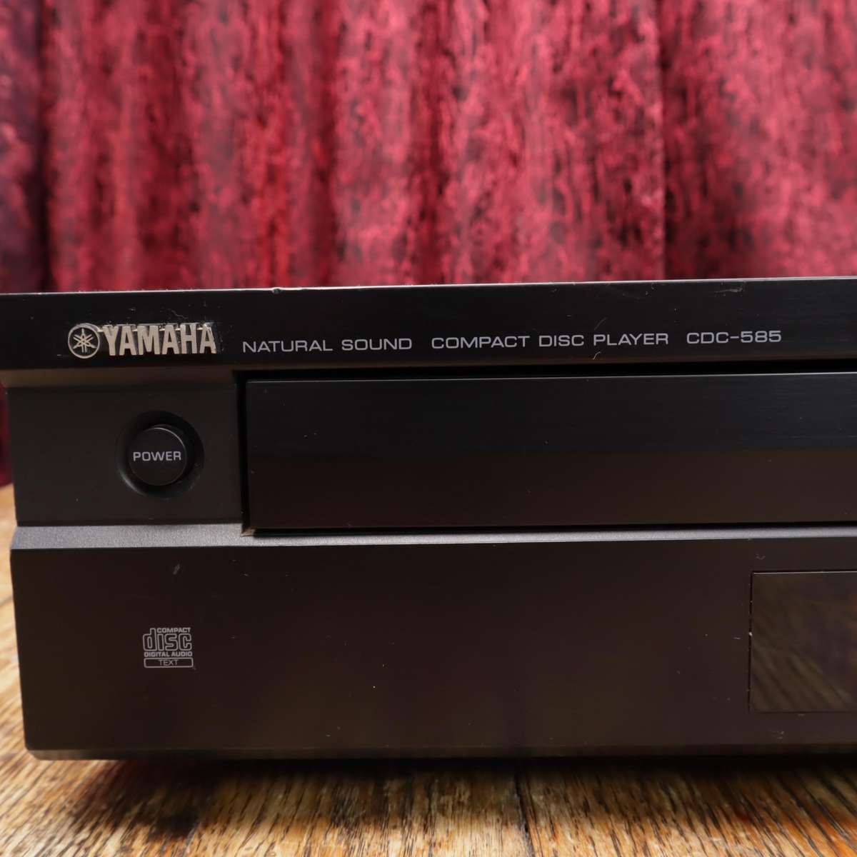 Yamaha Natural Sound CDC-585 Carousel Compact Disc Changer