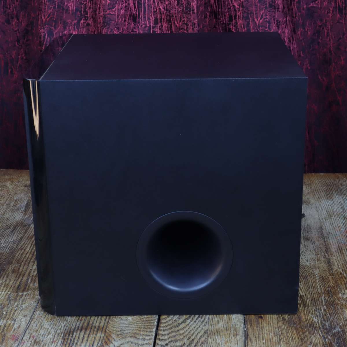 Yamaha NS-SW40 Active Subwoofer for Home Theatre