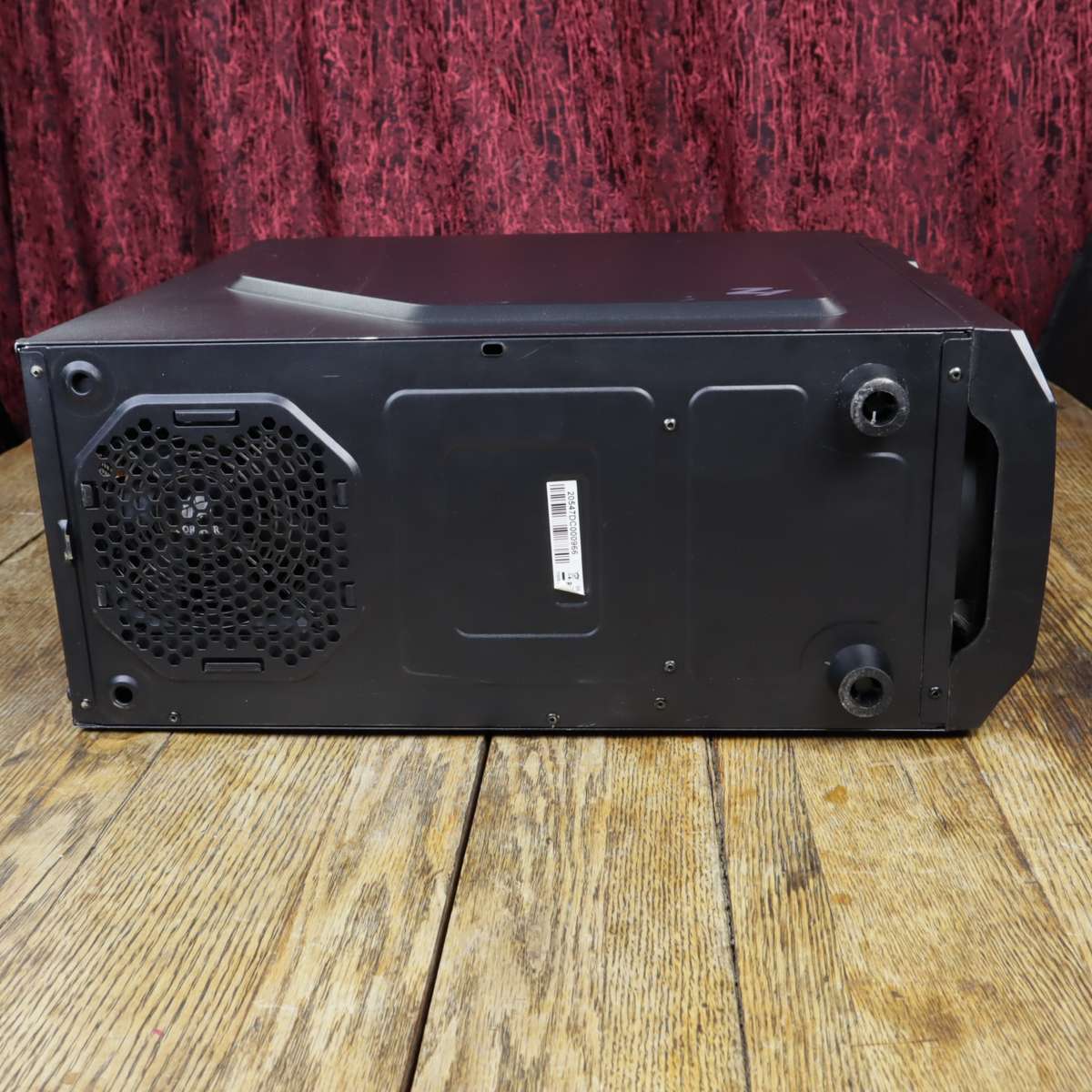 Core i3 Desktop PC + Gaming Keyboard + WiFi | 8GB RAM | 3.5GHz | Radeon R7 |  500GB - Pre-Owned