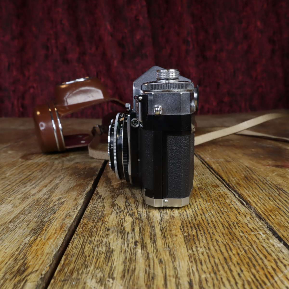 Zeiss Ikon ContaFlex | Carl Zeiss Tessar 45mm f2.8 Lens