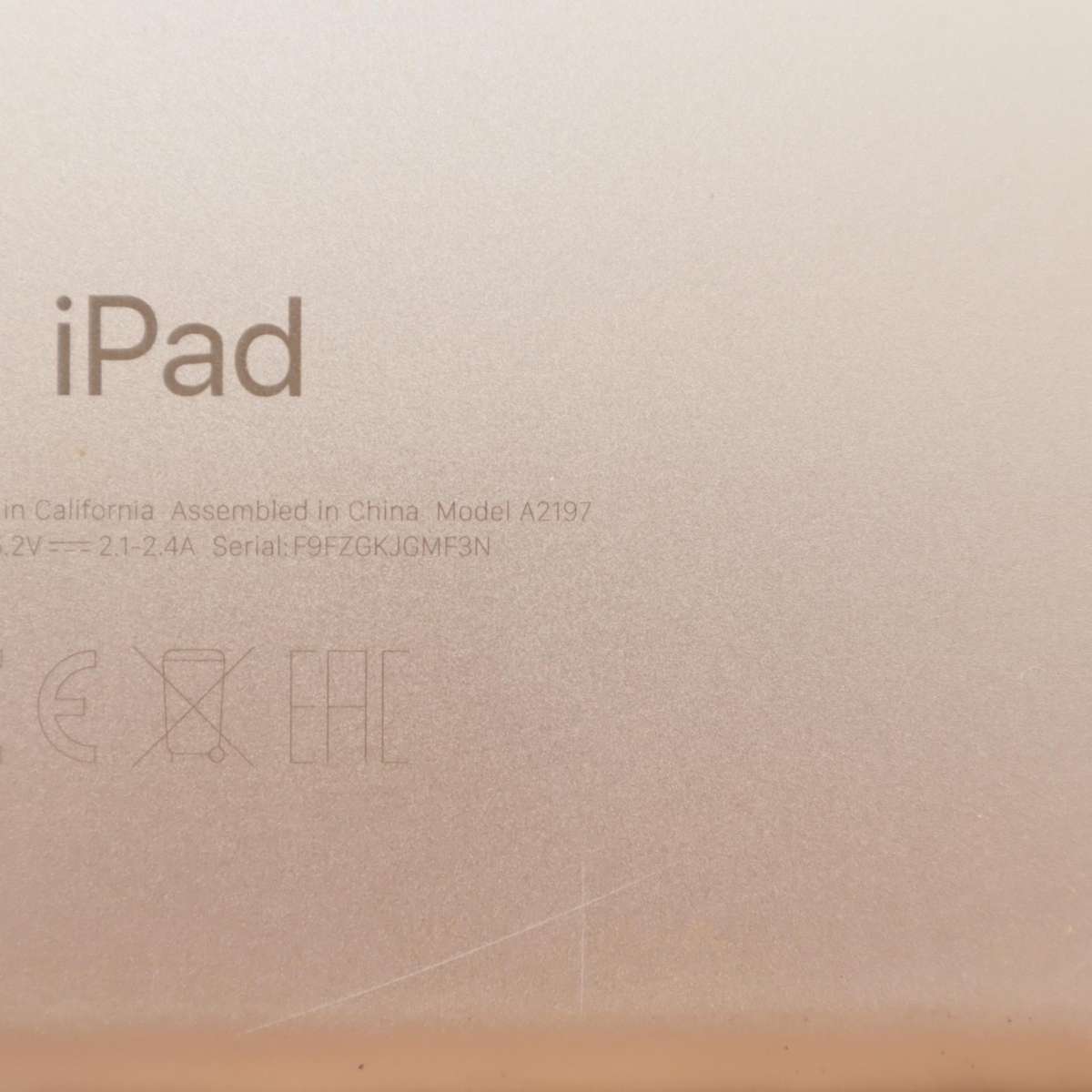 Apple 2019 iPad A2197 Tablet - 7th Gen 10.2"