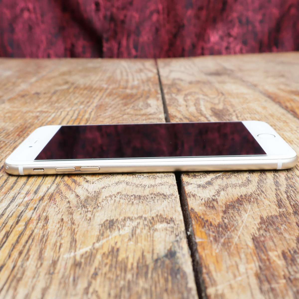 Apple iPhone 6 Plus Smart Phone - A1522