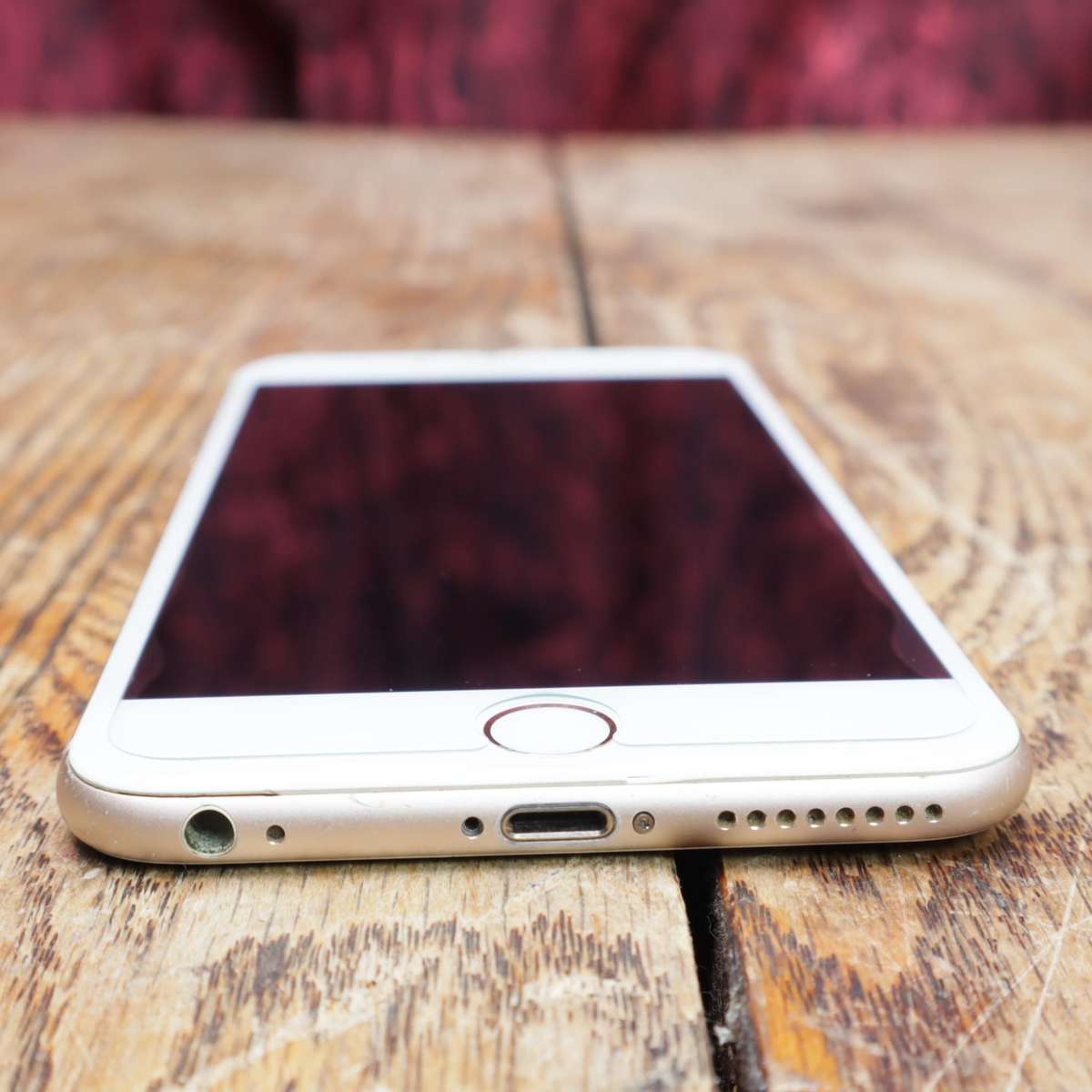 Apple iPhone 6 Plus Smart Phone - A1522