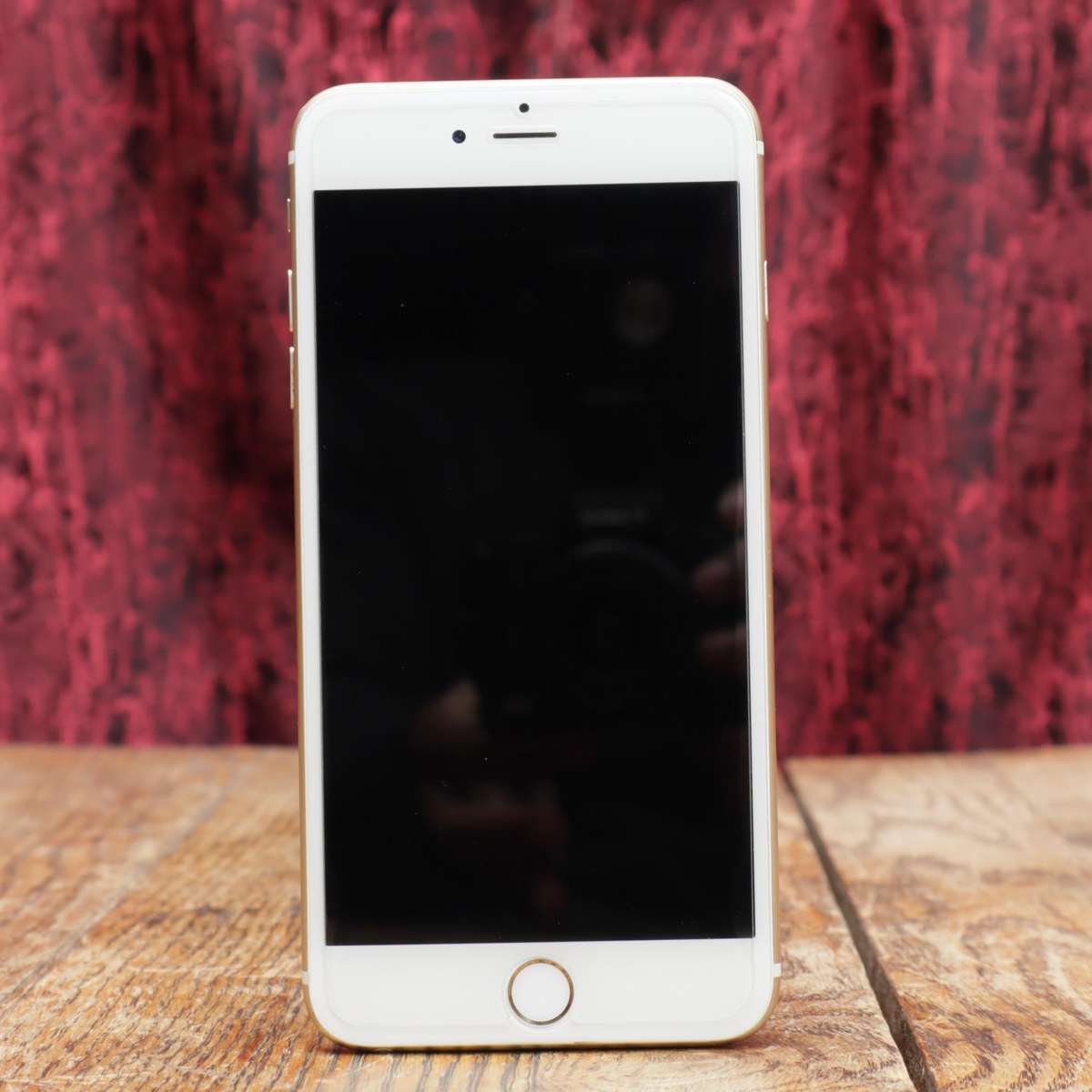 Apple iPhone 6 Plus Smart Phone - A1522