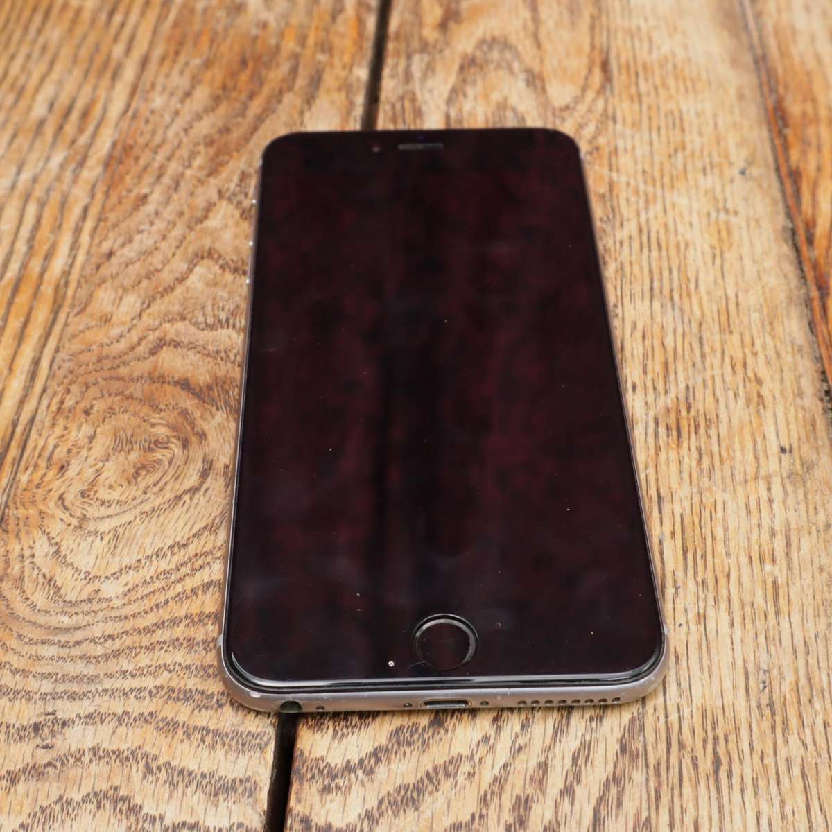 Apple iPhone 6s Plus Smart Phone - A1687