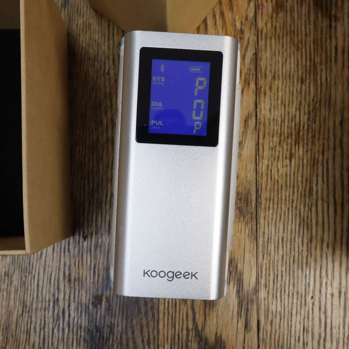 Koogeek Smart Blood Pressure Monitor (BP2) and Smart Weight BMI Scale (SG1) Wi-Fi Bluetooth