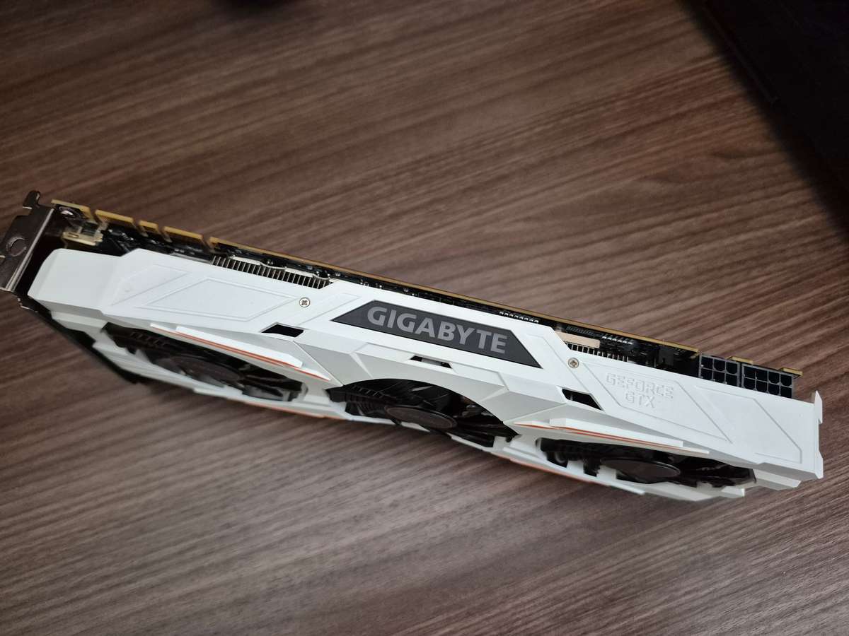 GIGABYTE GAMING GTX 1080 TI