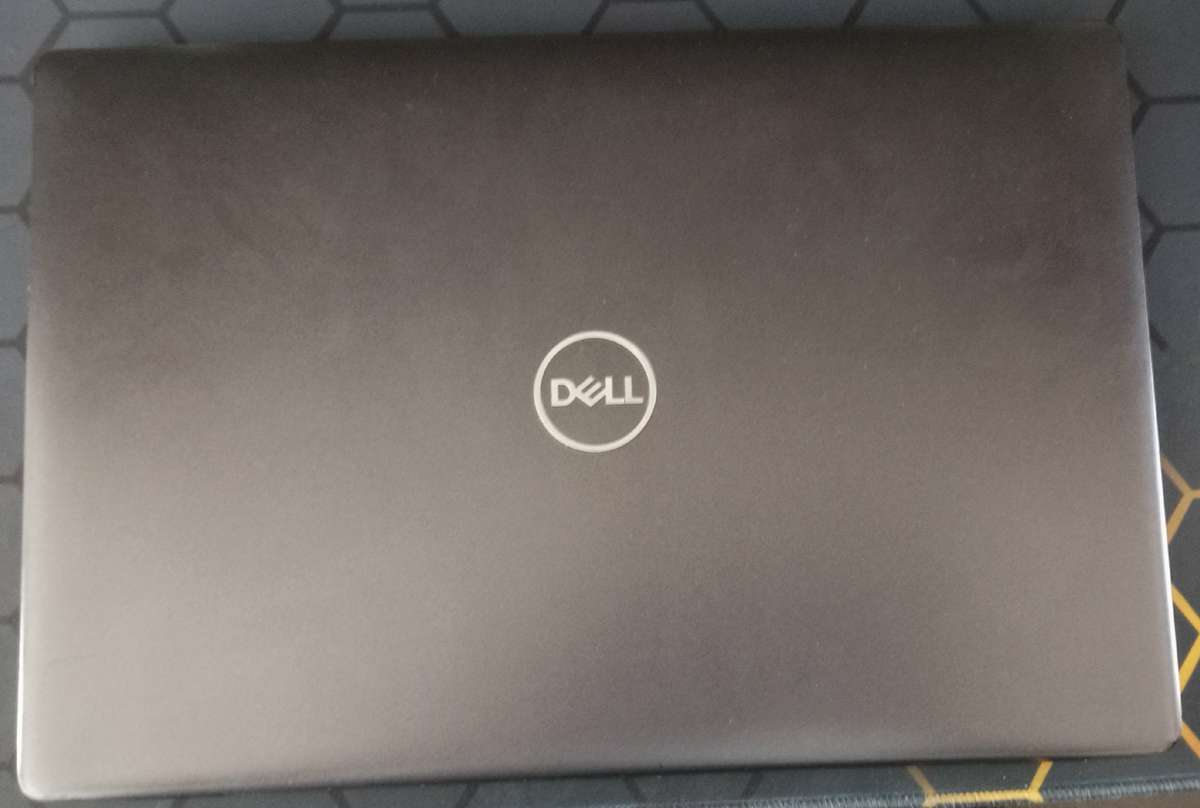 Dell Latitude 5400 Intel Core i5-8365U 14" FHD Display 8GB RAM 512GB NVME SSD Windows 11 Pro Laptop