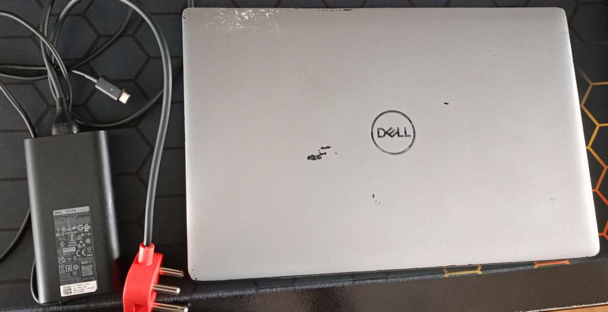 Dell Latitude 5520 Core i5-1145G7 15.6 FHD Display 16GB RAM 512GB SSD 11th Generation