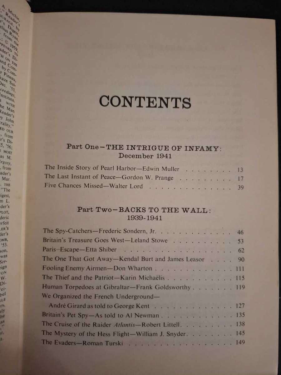 Secrets and spies - Behind the scenes stories of world War 2