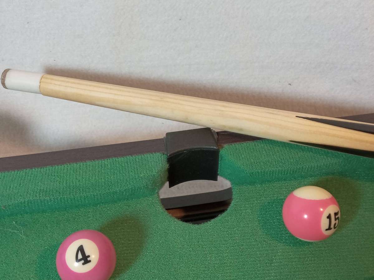 Awesome Tabletop Pool Set