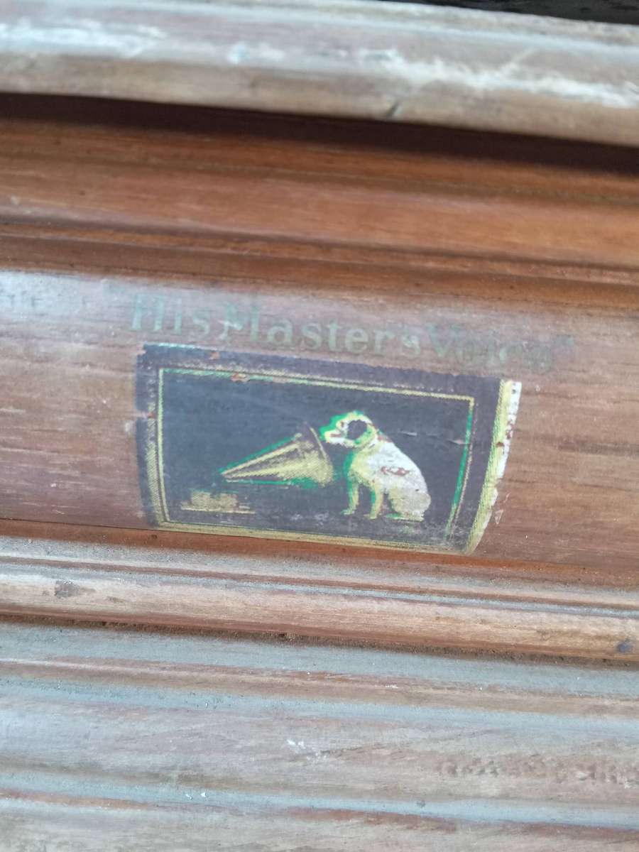 Antique His Master's Voice Gramophone (mechanism works but is missing the horns mounting bracket)