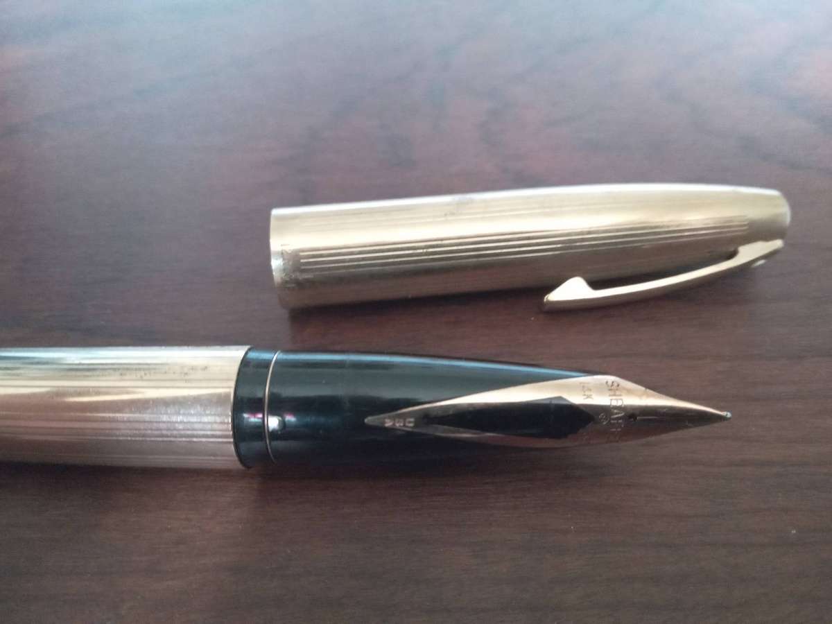 Vintage Sheafer Imperial 12k Gold Filled Fountain Pen with solid 14k Gold Nib