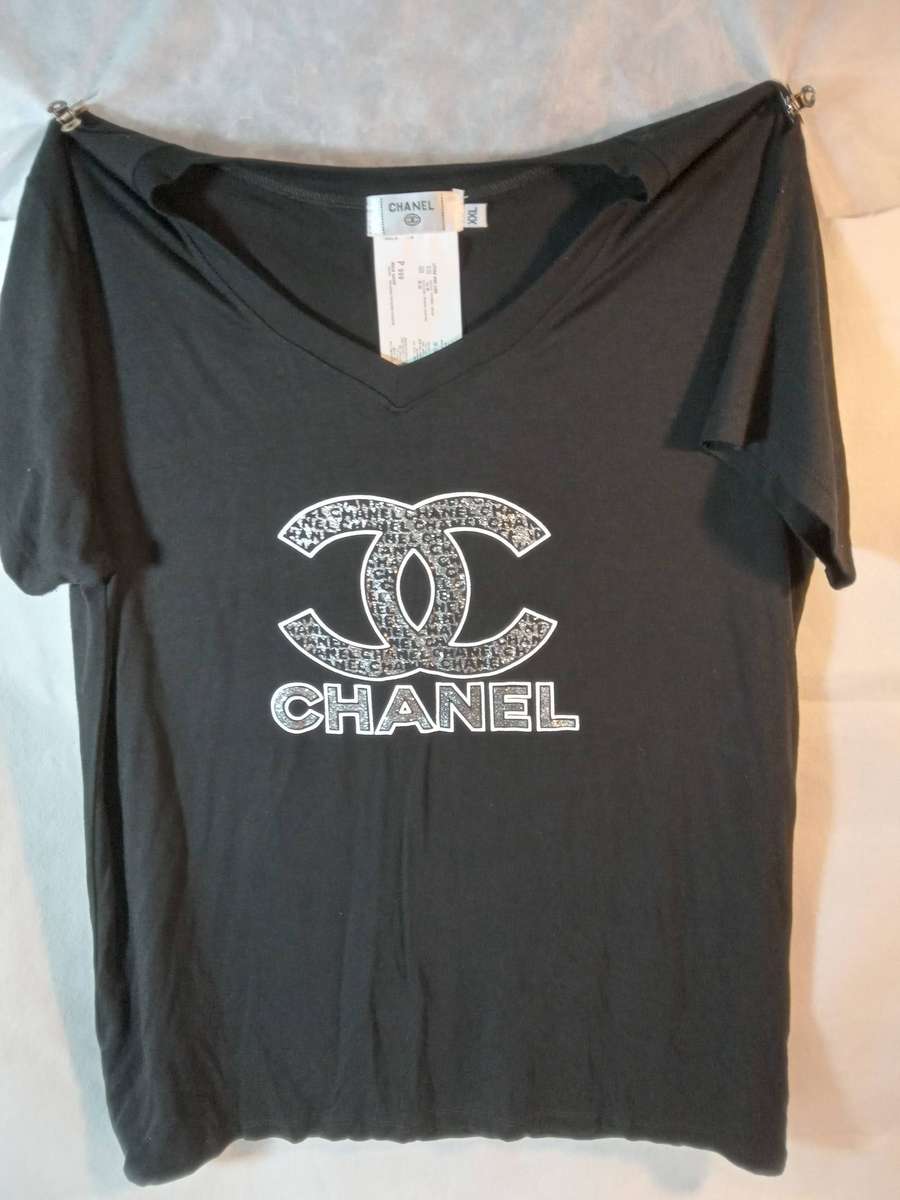 Original Early 2000s Chanel T Shirt