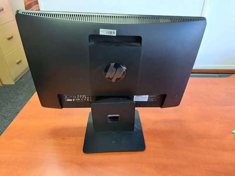 HP ProDisplay P203 20-inch LED monitor