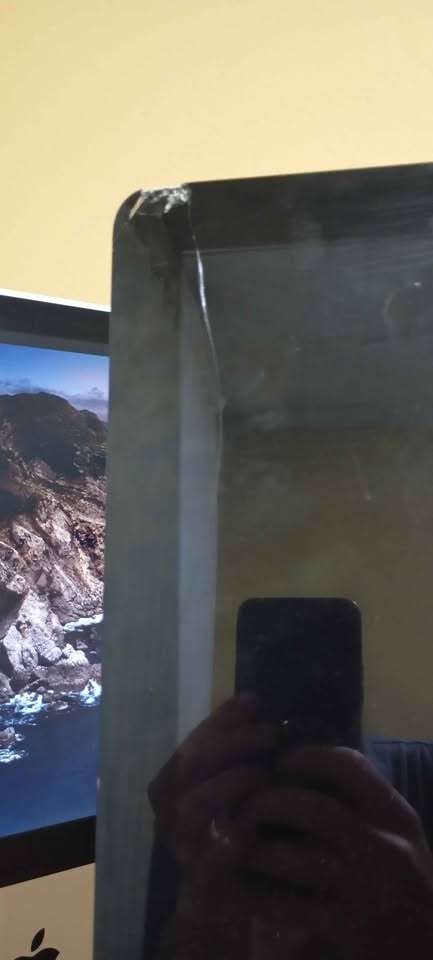 iMac 21.5 inch | i3 - 540 | 8GB RAM