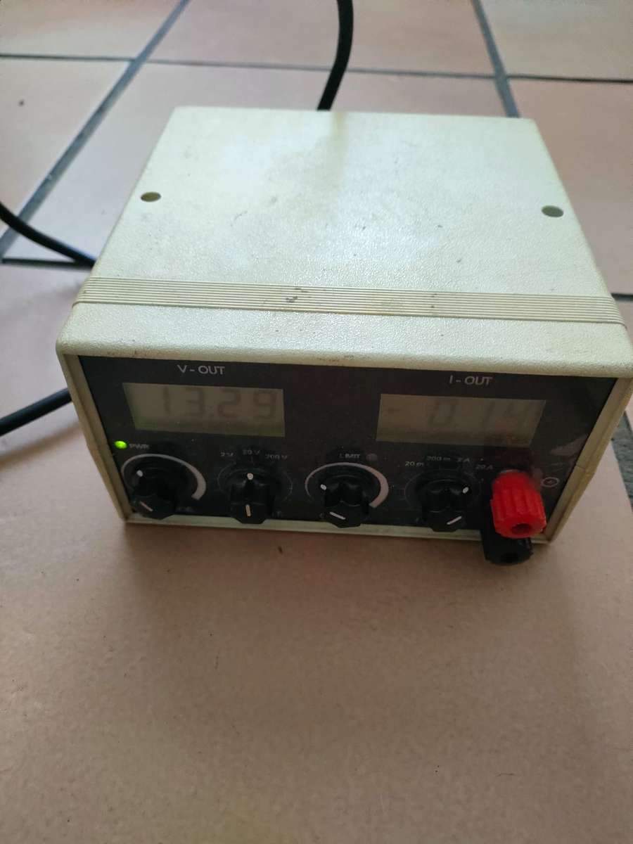 Variable Digital DC Power Supply