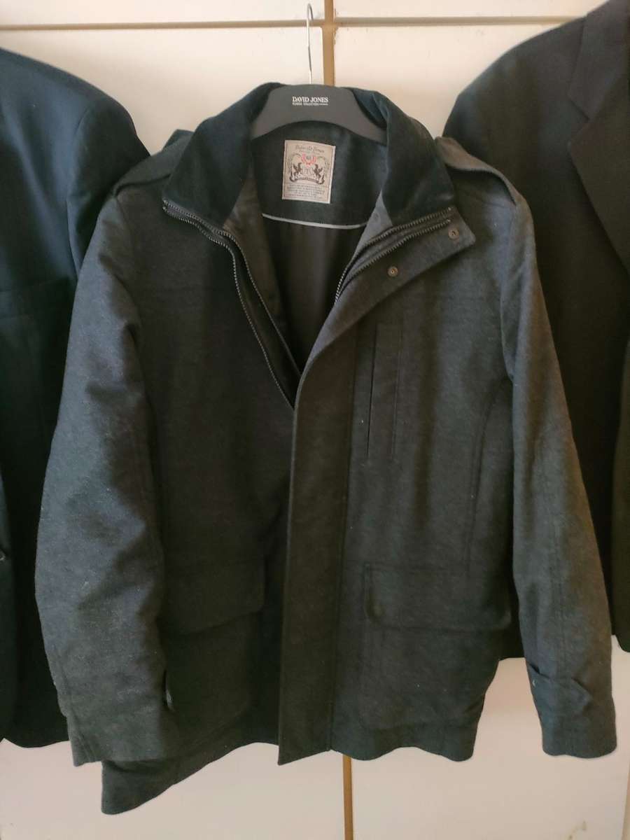 ** AMAZING *** 3 x Mens Suit Jacket / Blazer / Jacket (Large - X-Large)