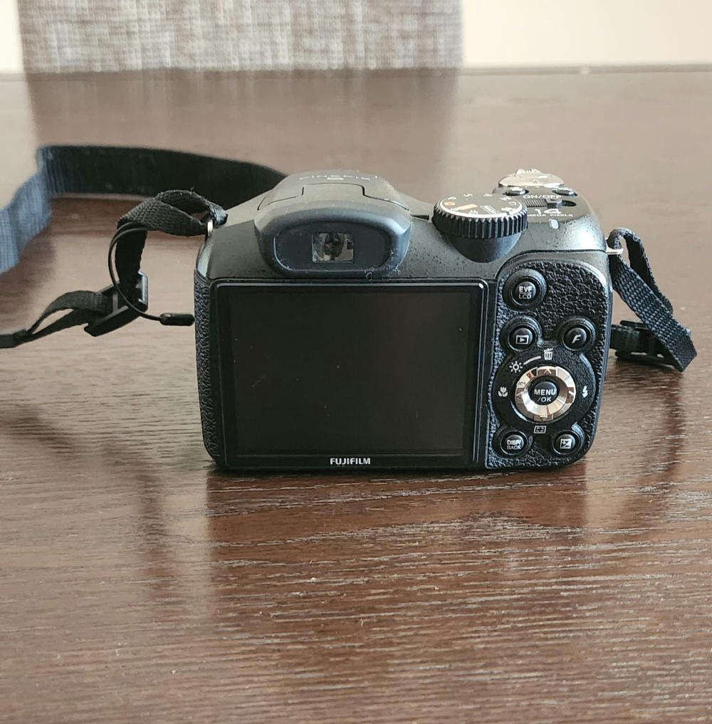 Fujifilm Finepix S2960