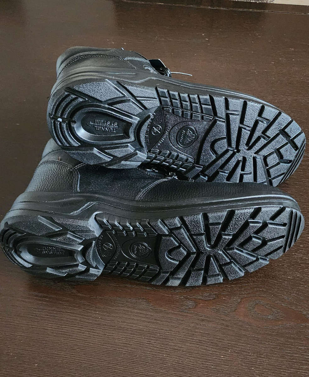 Bata Atlantic safety boots