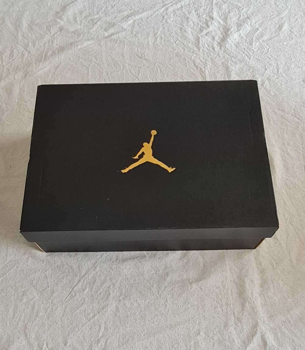 Nike Air Jordan B.fly