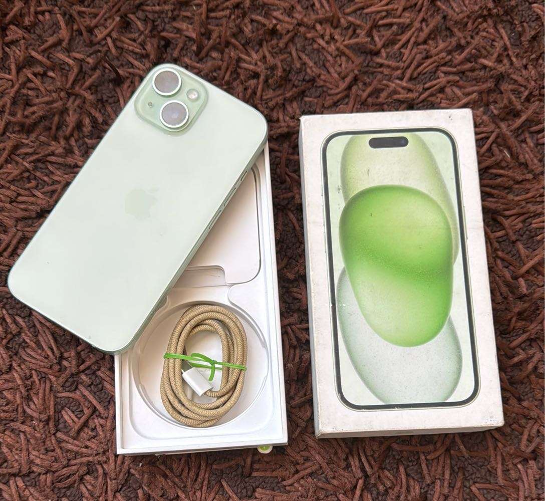 iPhone 15 128gb Green color