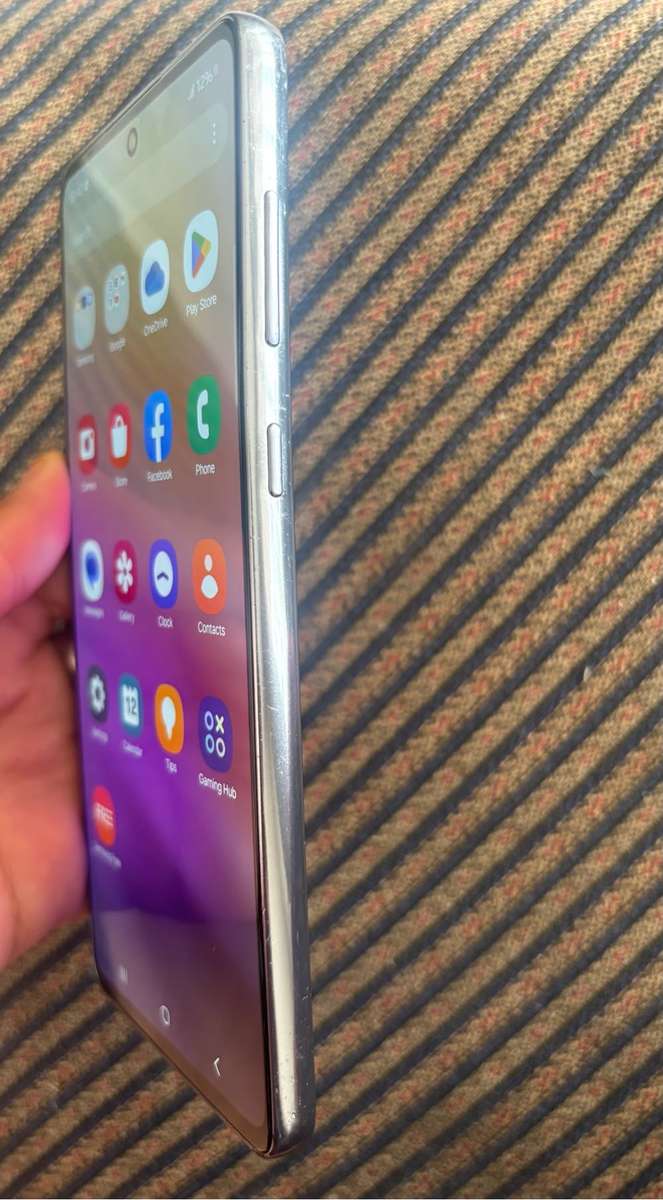 Samsung A73 128gb 6gb ram