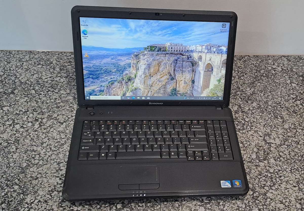 Lenovo G550 Laptop
