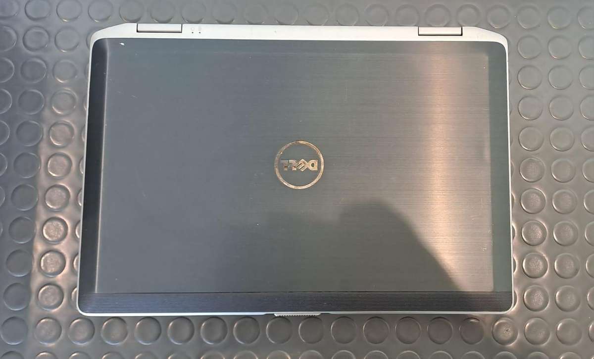 Dell Latitude i5 Laptop