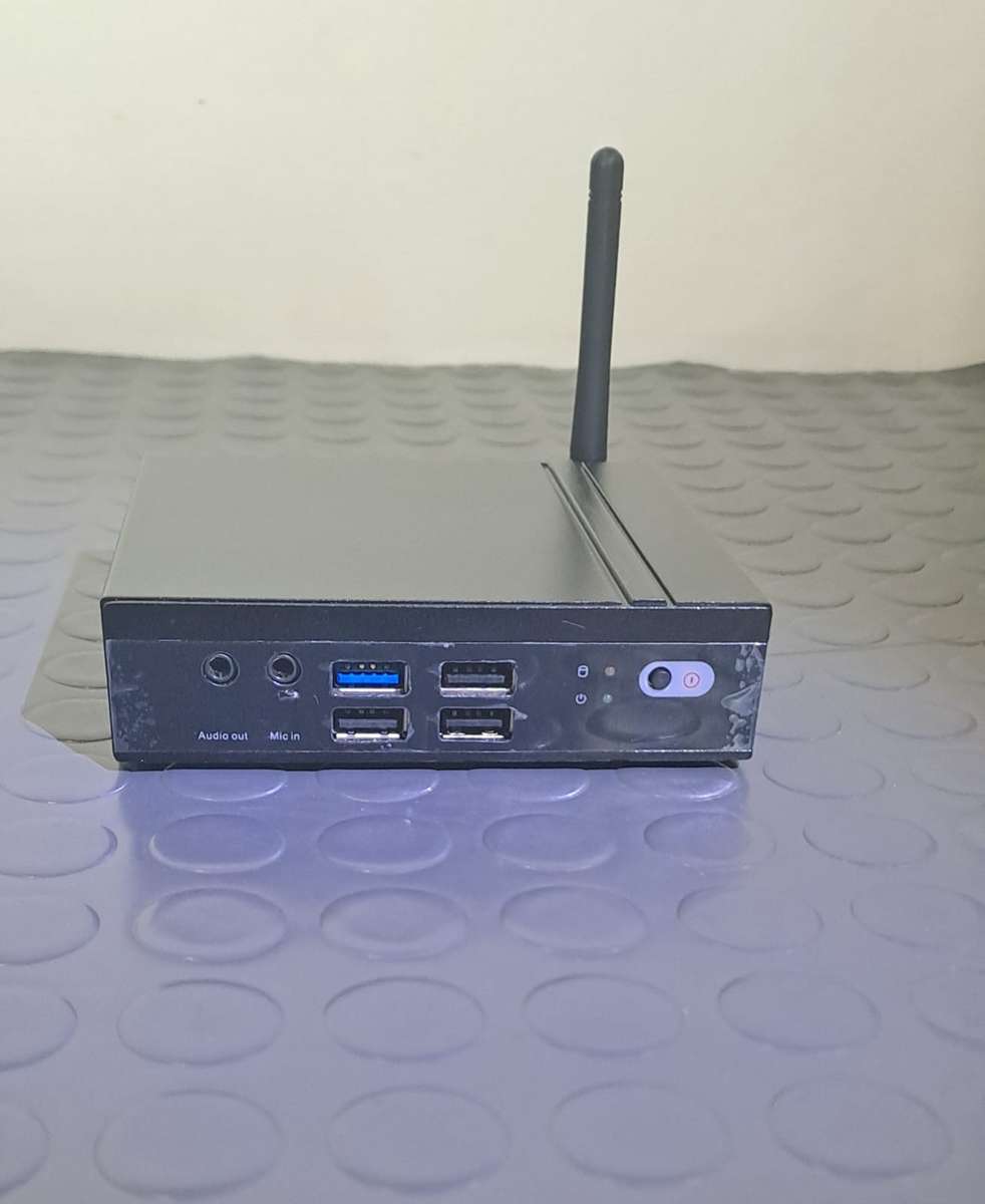 Intel Celeron Mini PC