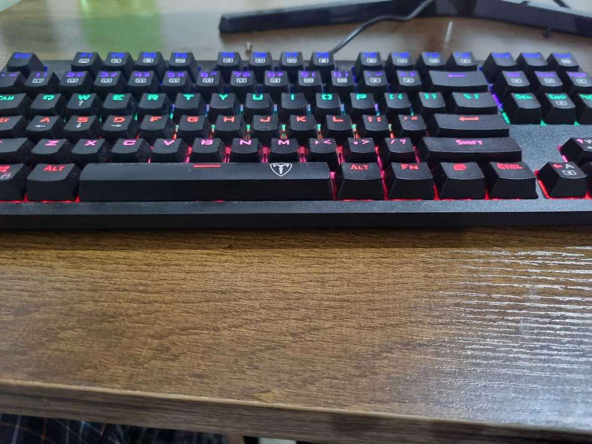 T dagger Bali mechanical keyboard