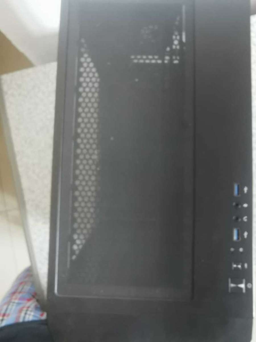 Gaming pc case/chasis *READ DESCRIPTION*